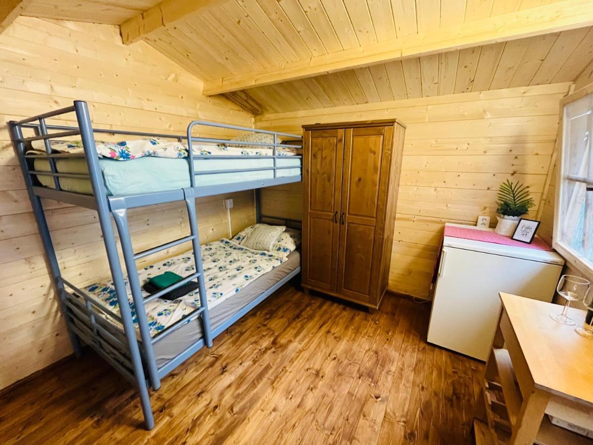 Chatky Daniel-Mikulov, A Private Campsite Just For You Ngoại thất bức ảnh